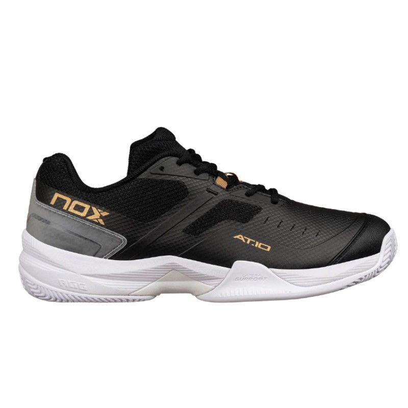 CHAUSSURES DE PADEL NOX AT10 PRO noir/or 2024/25