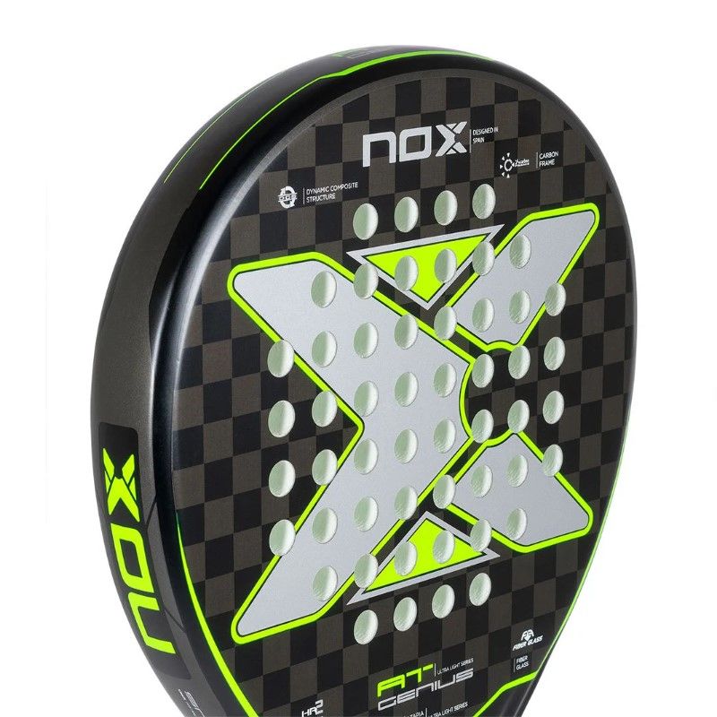 RAQUETTE DE PADEL NOX AT10 GENIUS ULTRALIGHT 2024